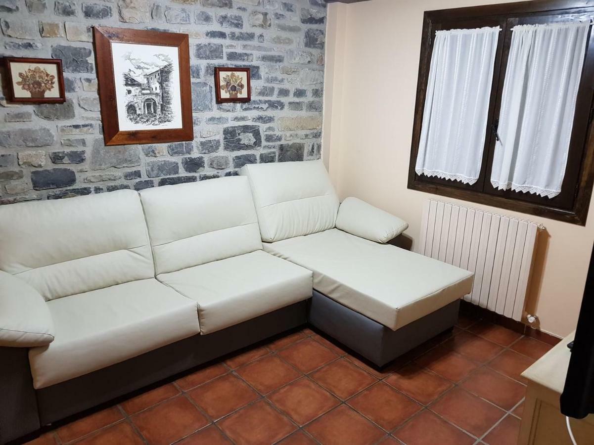 Apartamentos Casa Alcaire Gavín Exterior foto